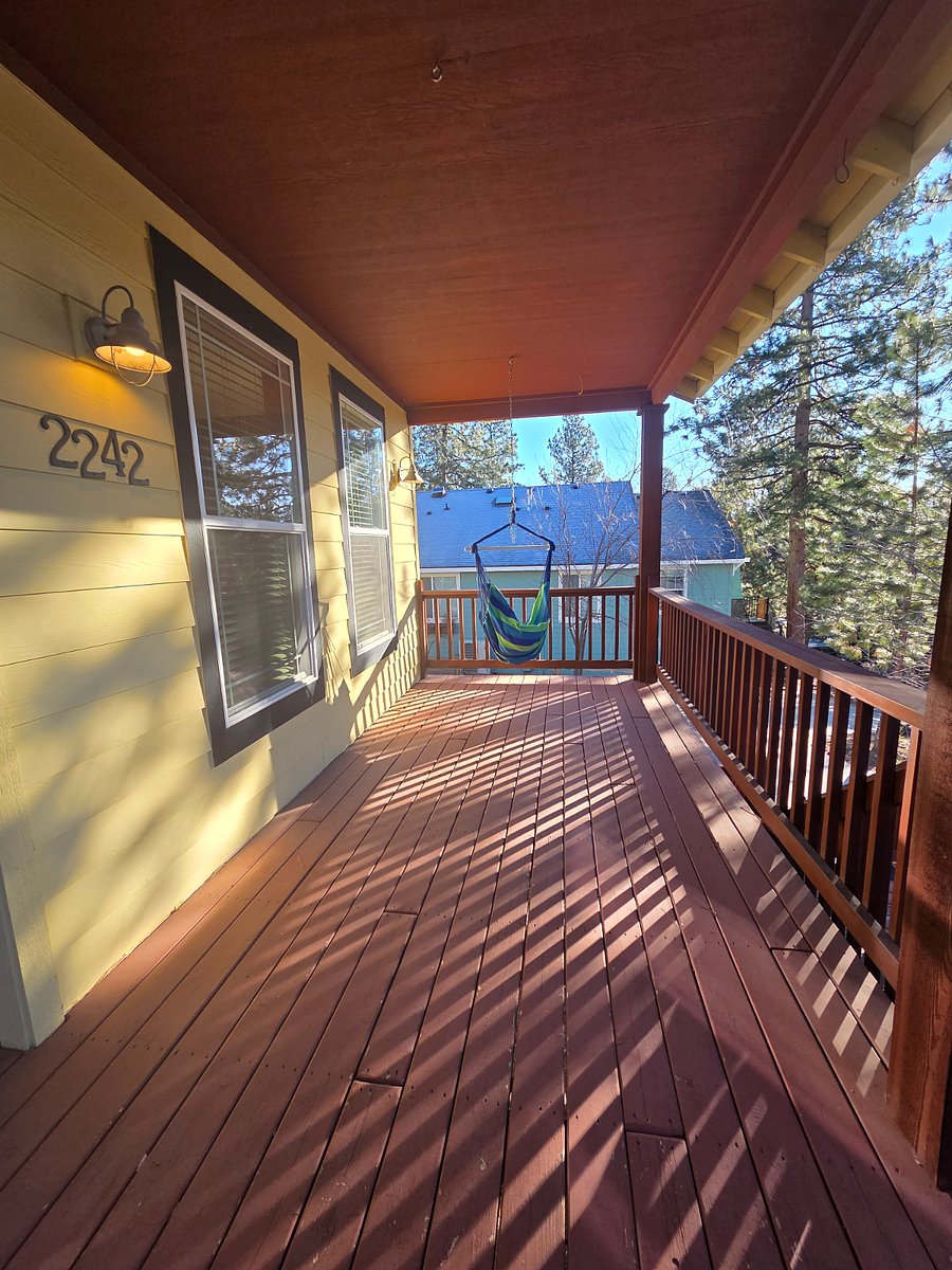 Front deck (prior to repaint)