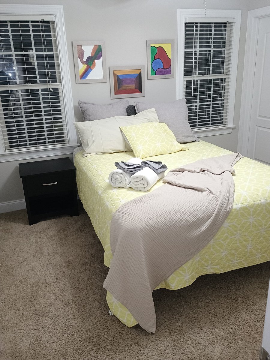 Upper Level Bedroom 3