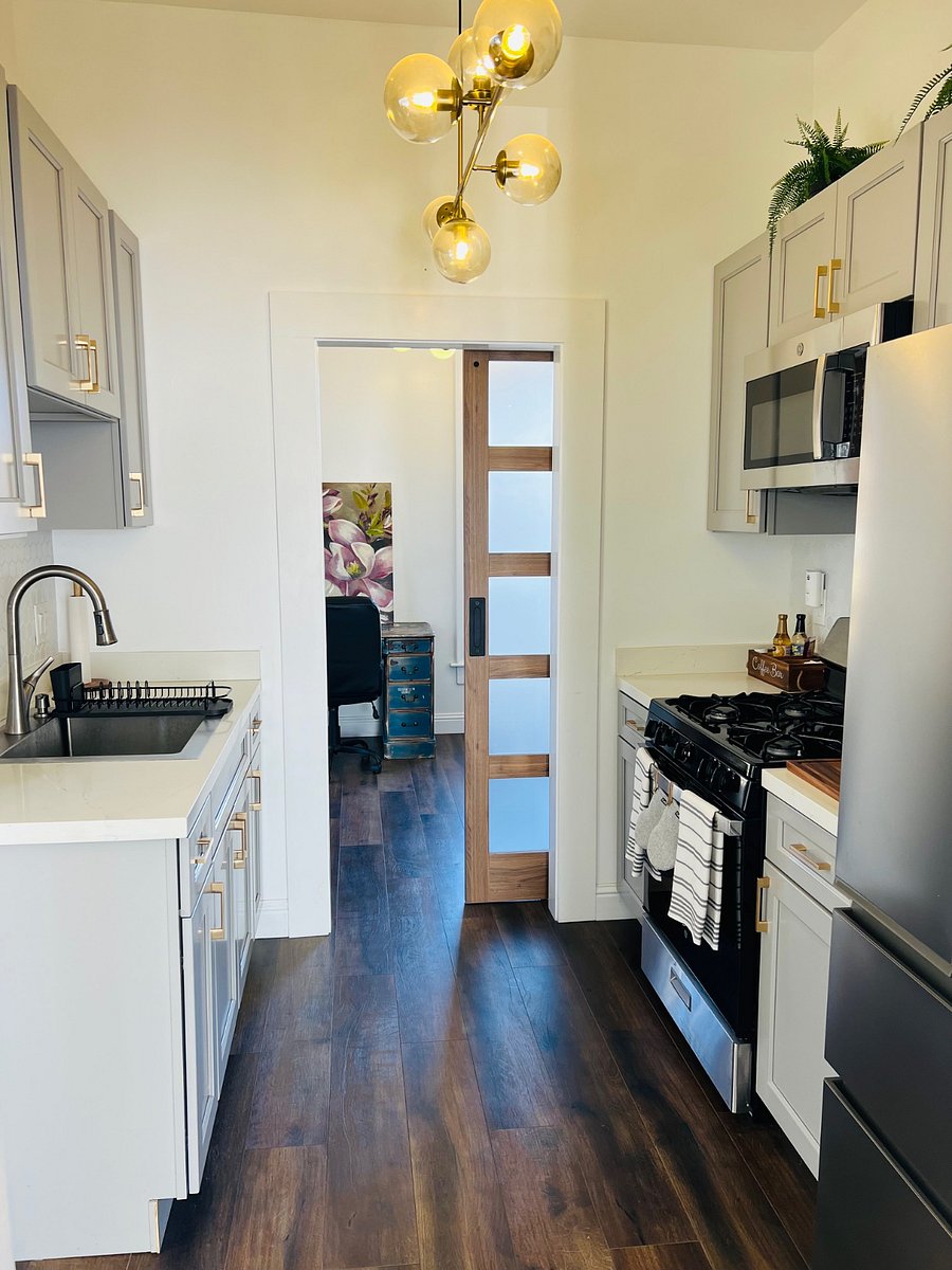 Modern Kitchen