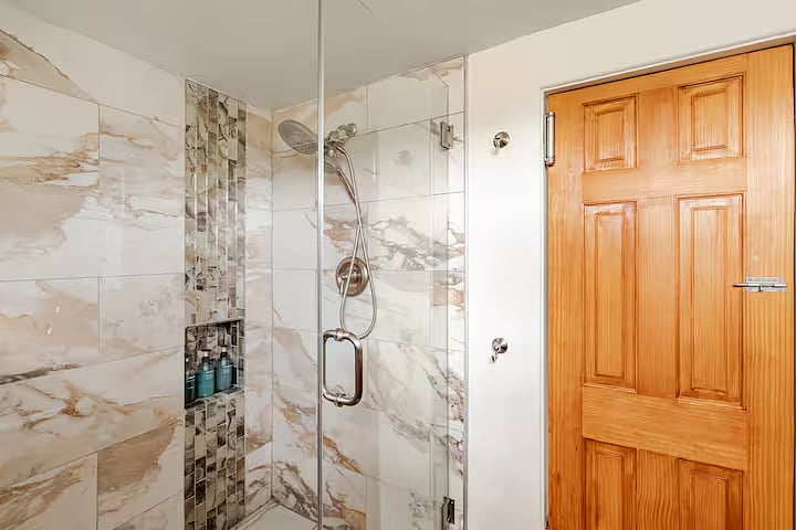 Downstairs bath