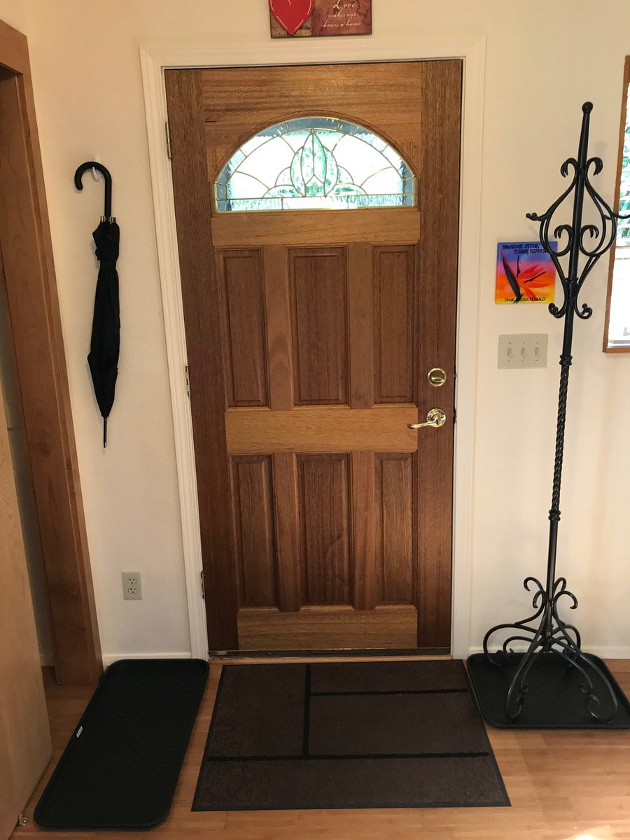 Fron Door & Coat Rack