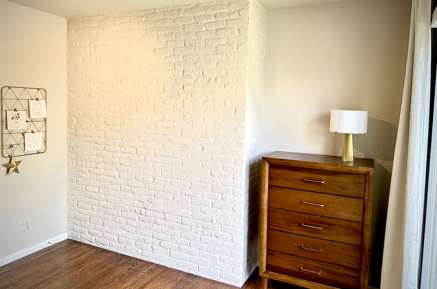 Bedroom with Full Bed-Upper Level- East facing window