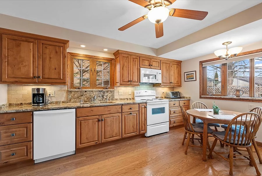 Full shared kitchen