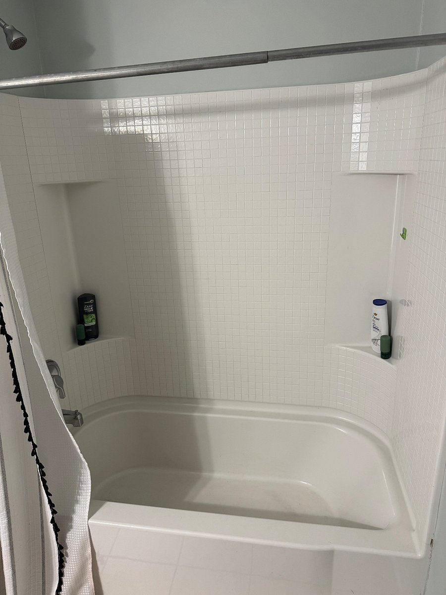 Shower/bathtub combo.