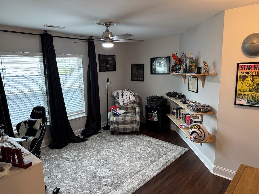 Shared loft area, great for reading books.