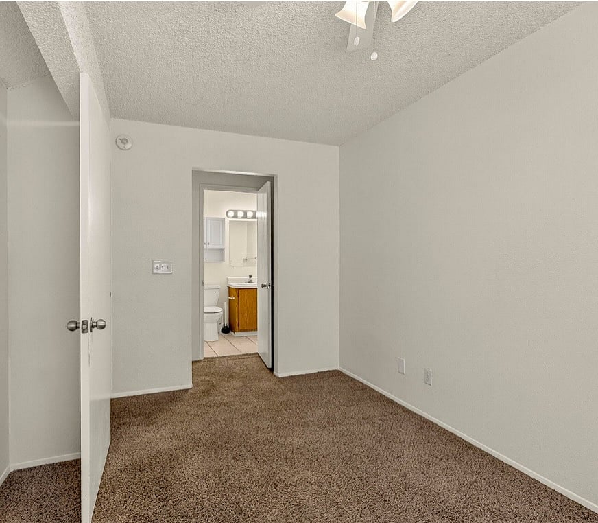 2nd level bathroom just off bedroom
