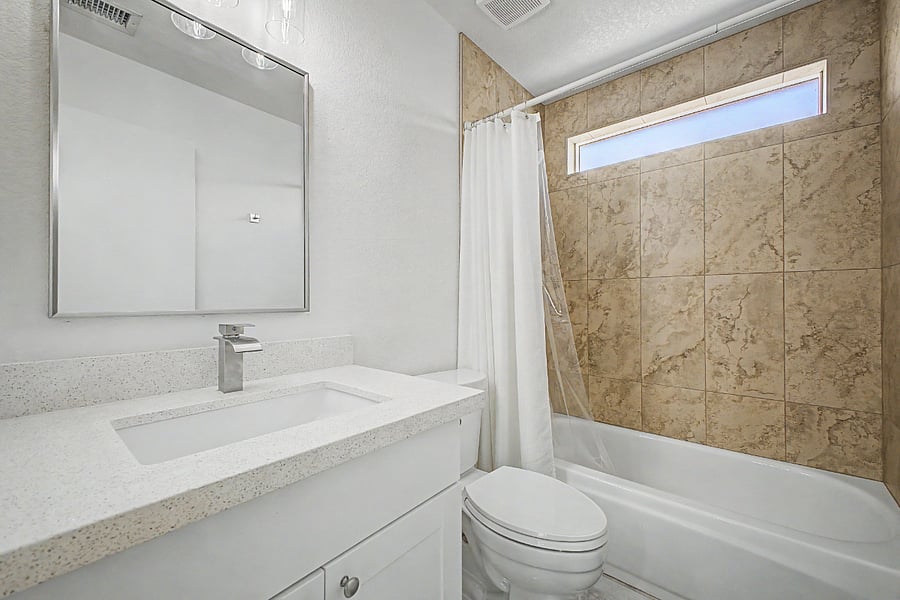 Guest bathroom.