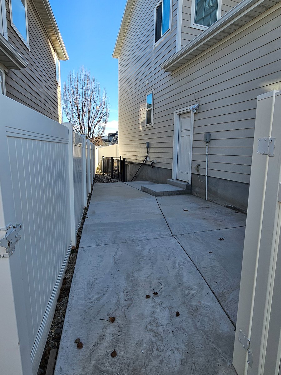 Patio to Basement entrance