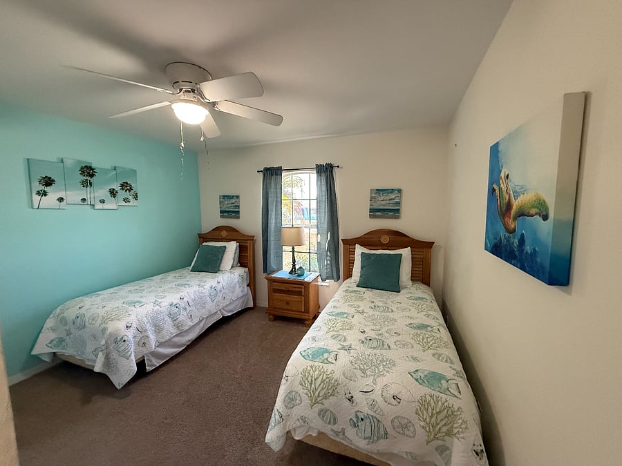 Bed 3 with (2) Twin Size Beds
