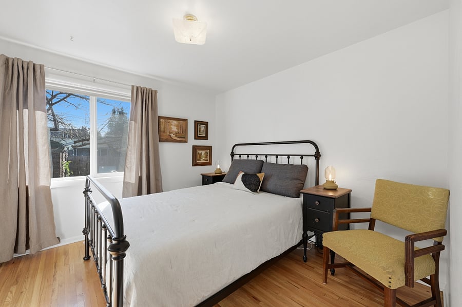 Queen Size bed