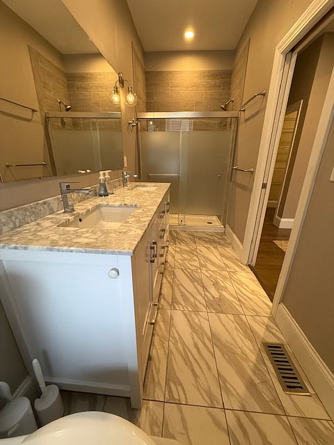 Main room private bath