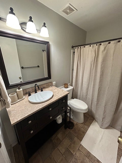 Full Bath (L2)