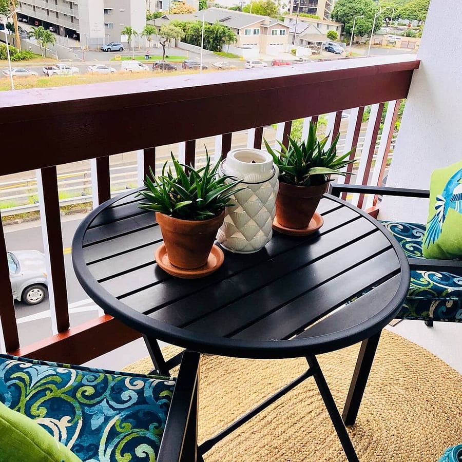 Private dining on our beautiful lanai.