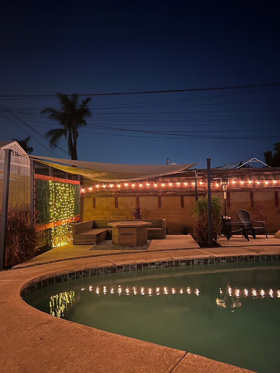 outdoor living area