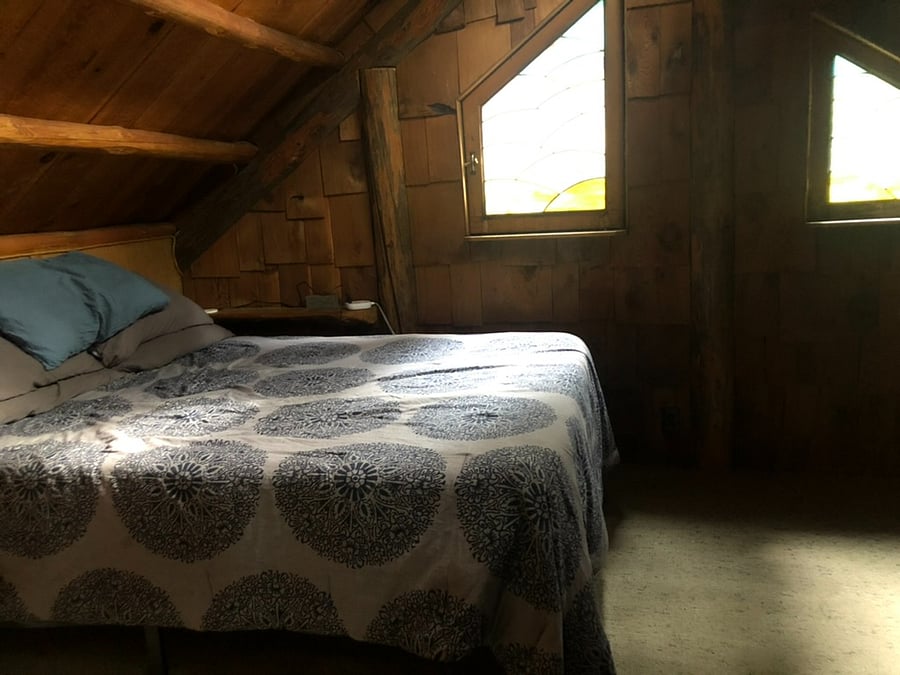 upper bedroom
