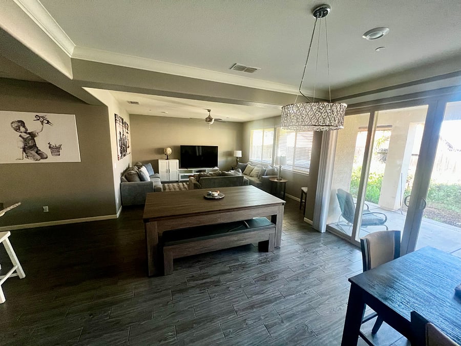 Shared common areas: Living room, Pool Table, Dining Room, Kitchen (Dishwasher not included).