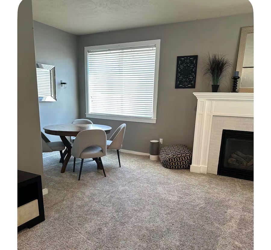 Sitting Area
