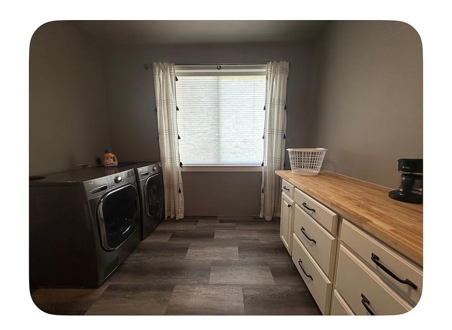 Laundry Utility Room
