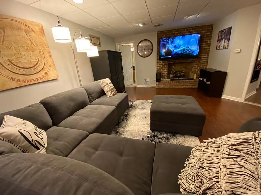 Large comfortable modular sofa with 4K 65" wall-mounted (adjustable) TV
- Includes prepaid streaming subscriptions to NetFlix, DisneyPlus, Hulu, Amazon Prime, AppleTV+, and more free entertainment streaming options including YouTube, Tubi, Pluto, and Vizio free channels.