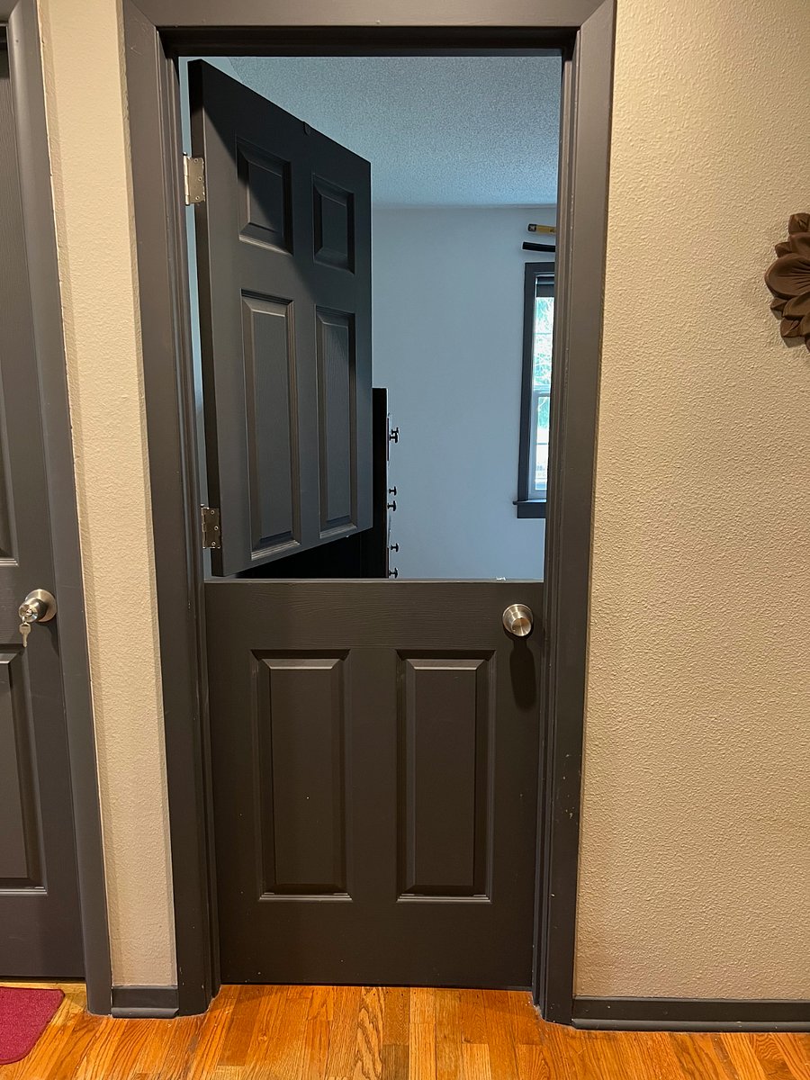 both smaller bedrooms have split doors