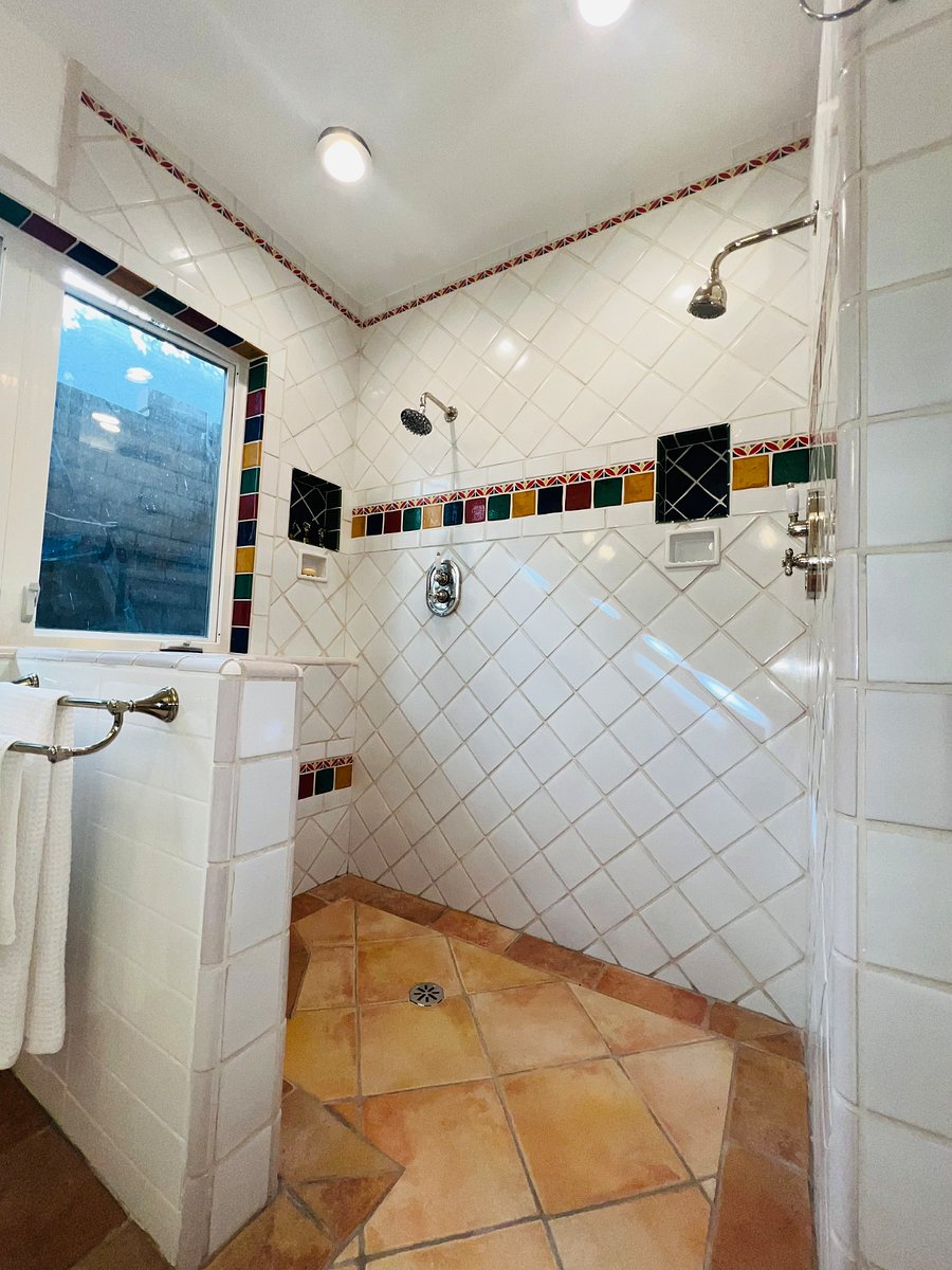 Double Walk-in Shower