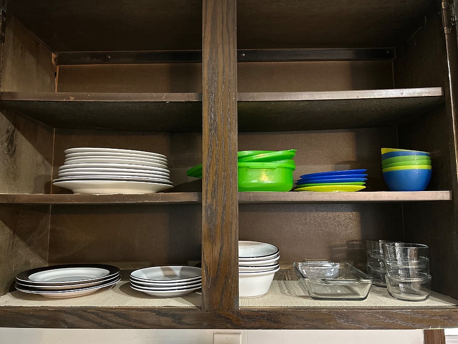 Adult and children's plates and bowls