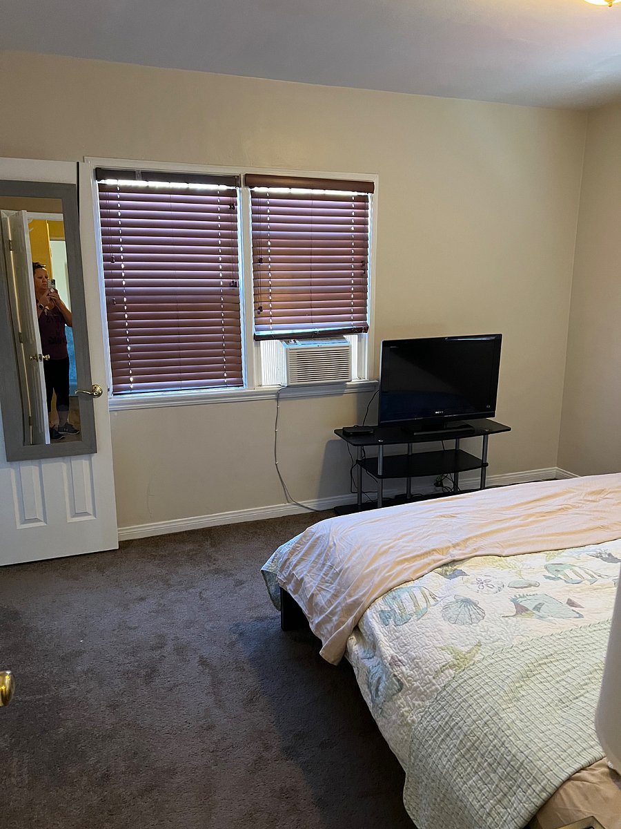 King bedroom