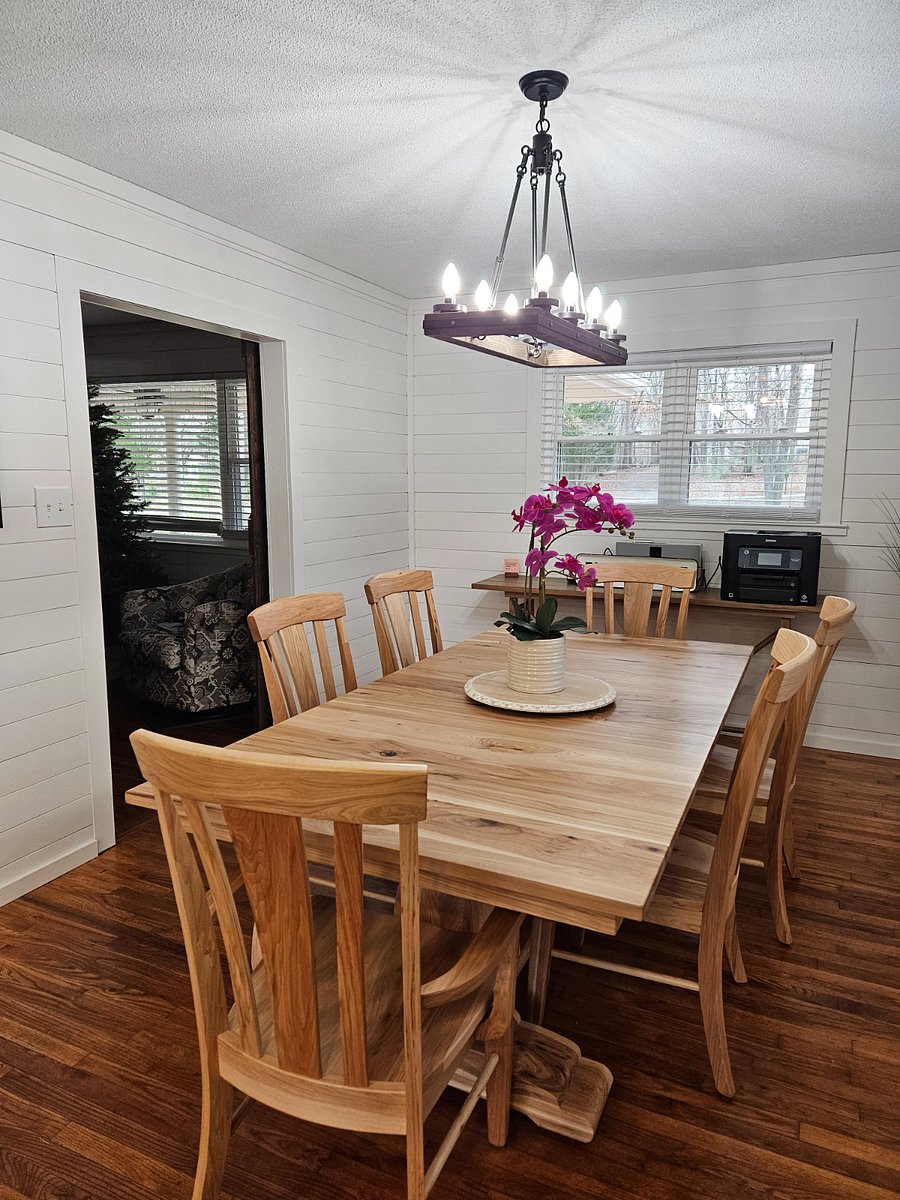 Dining Room (Attached to Kitchen)