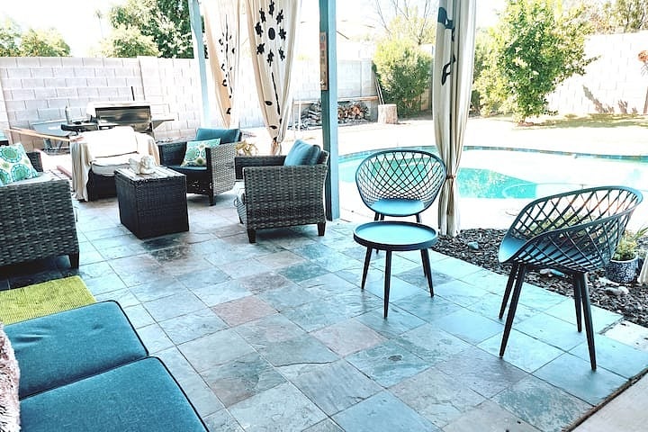 roomy outside patio with plenty of seating!