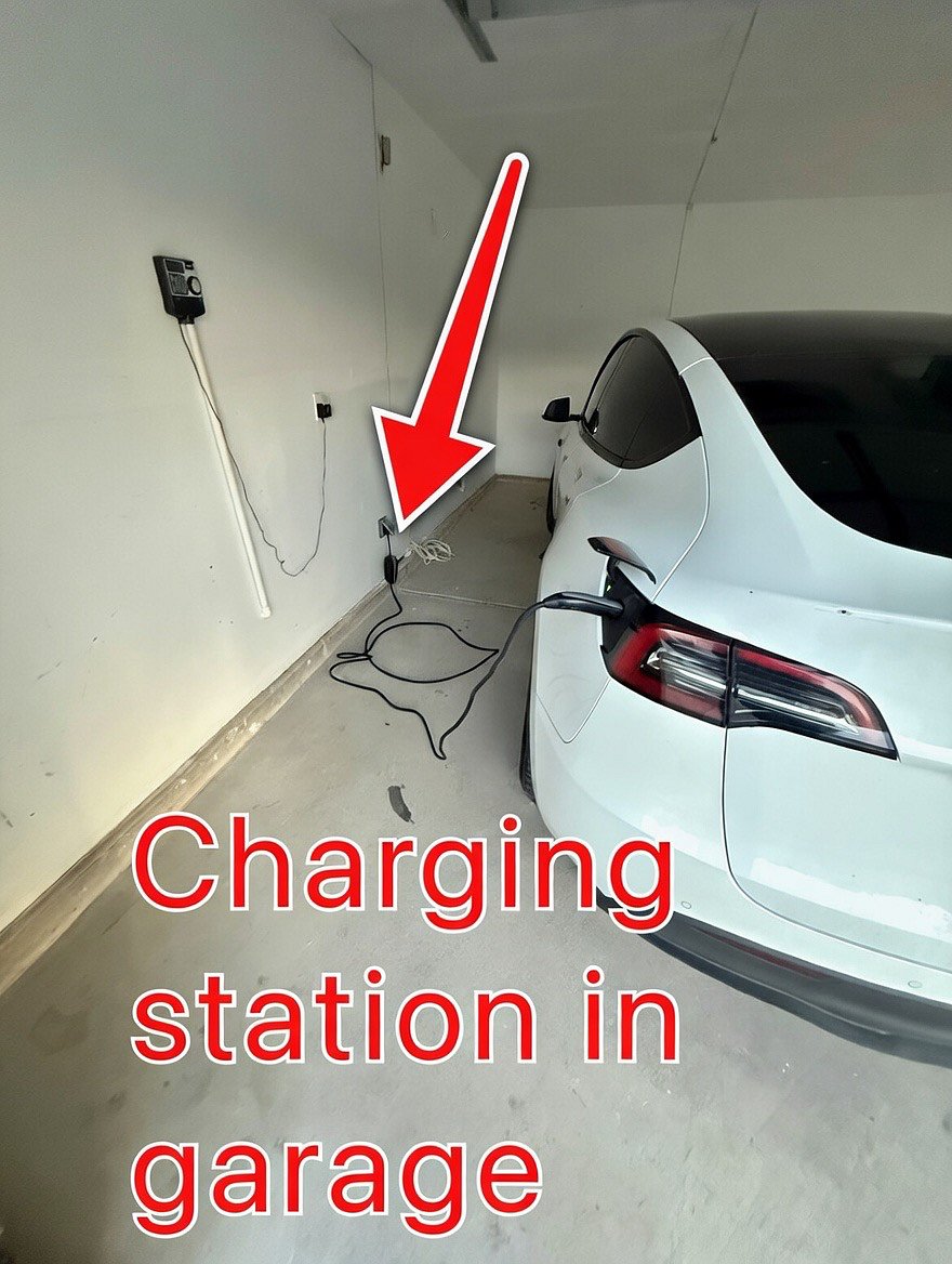 200 Volt Charging Station