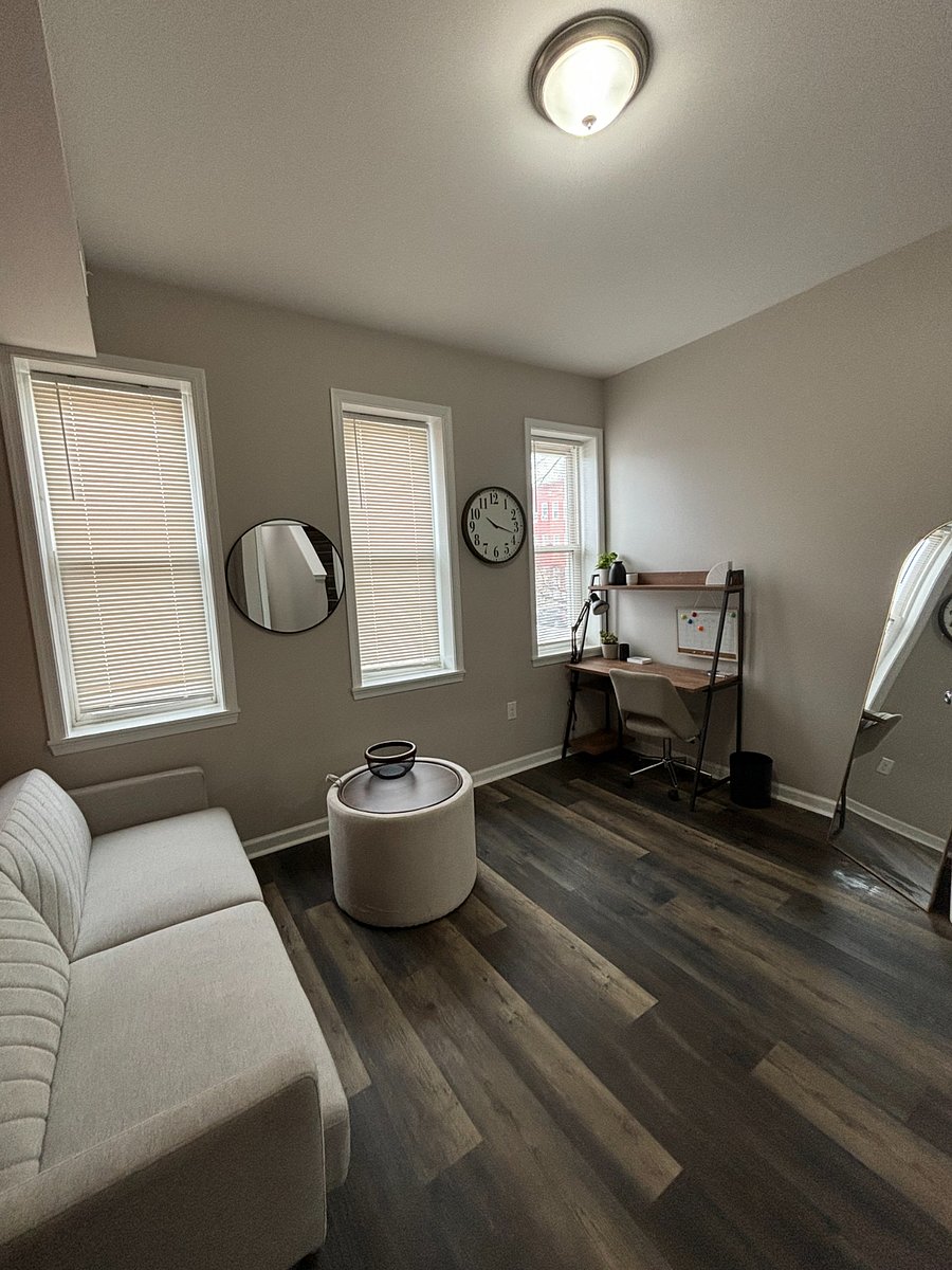 2nd fl. suite office/flex room.