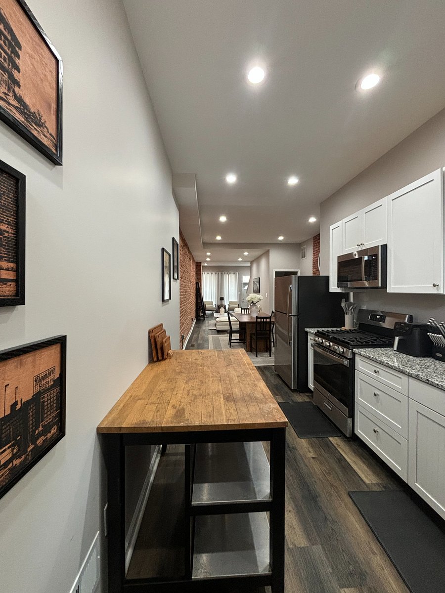 Shared full Kitchen reverse view.