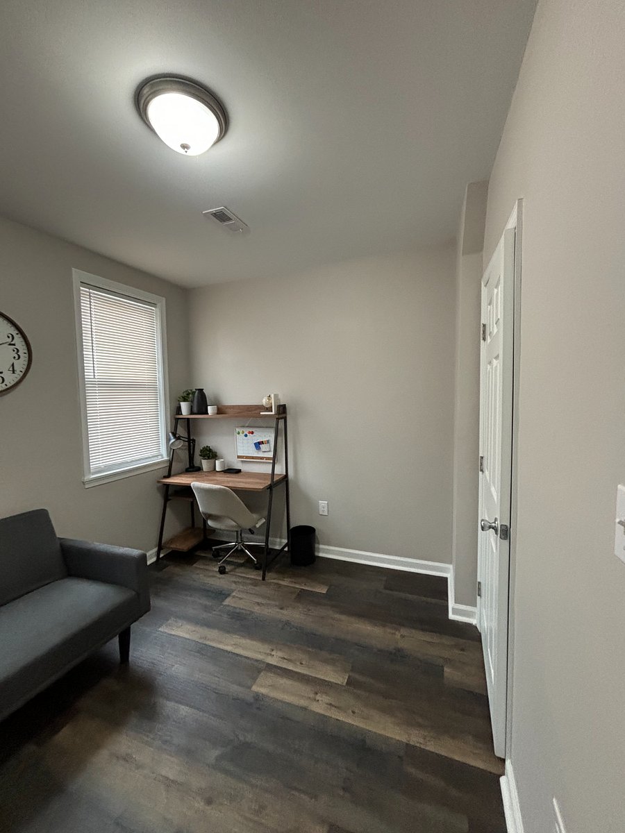 3rd. fl suite office/flex space.