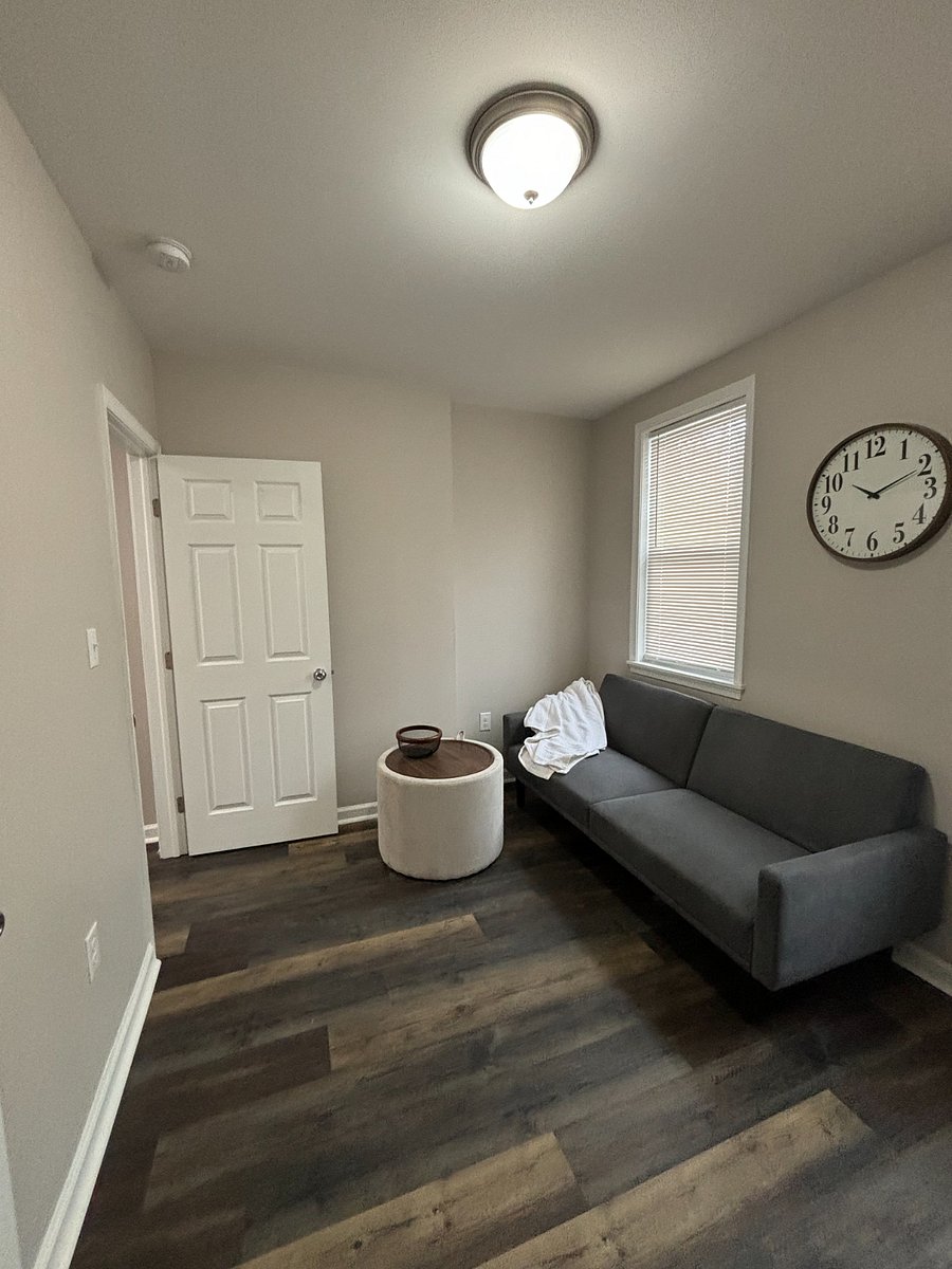 3rd. fl suite office/flex space.