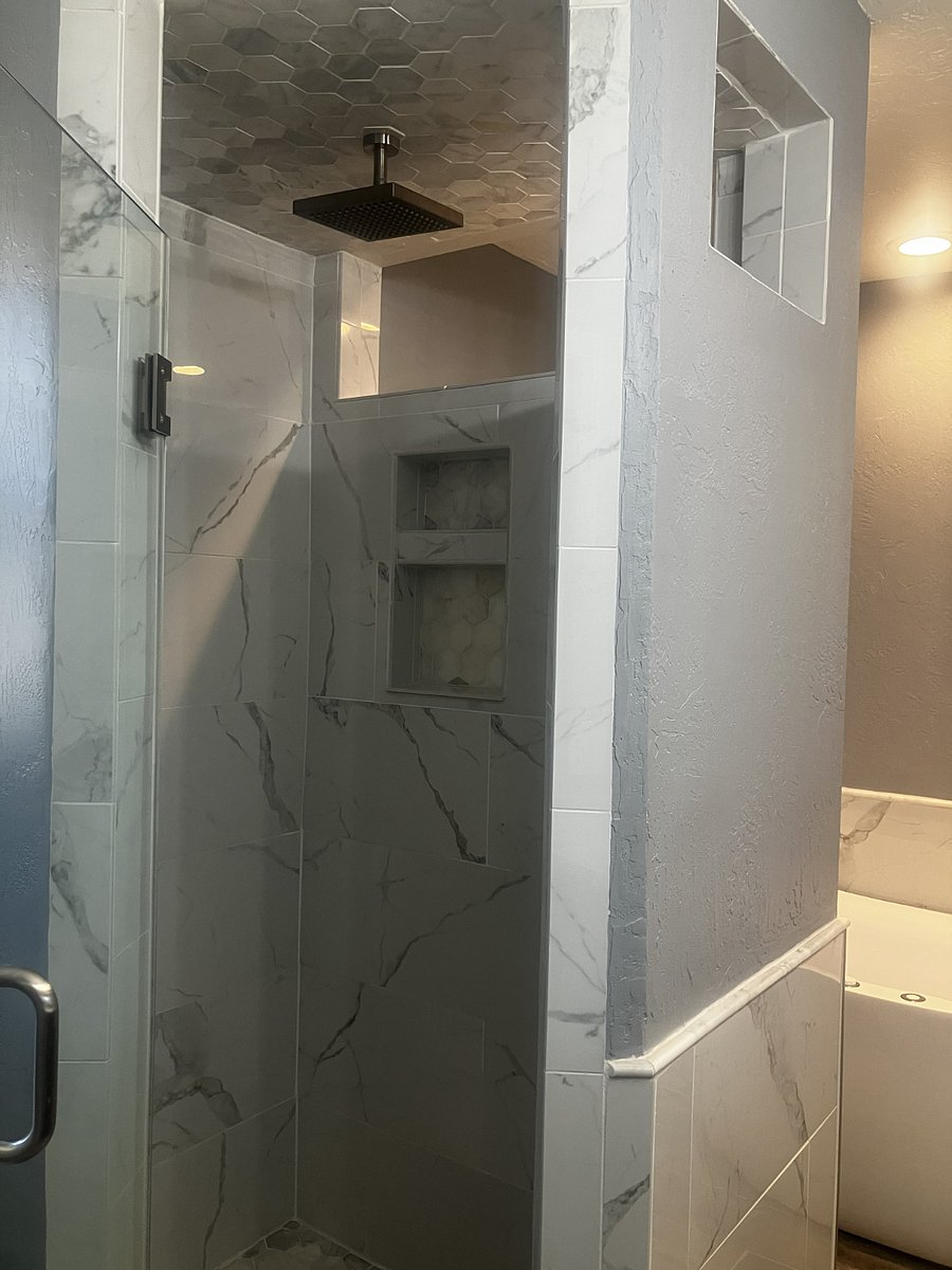Master bath with rain shower head