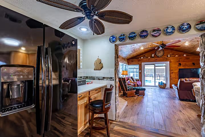 Kitchen Desk Area