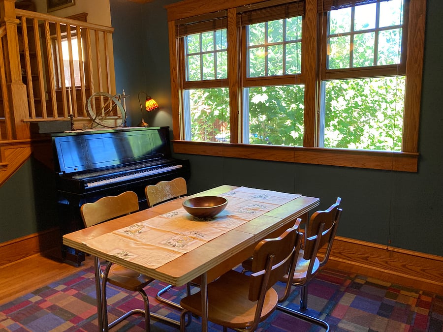 Dining room with piano