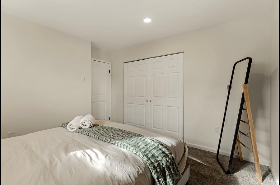 Queen bedroom