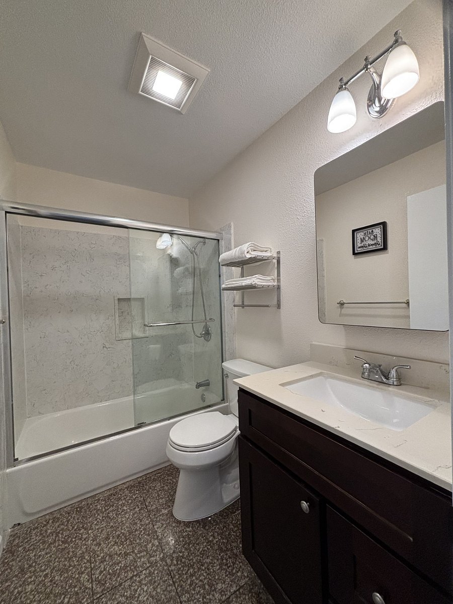 Full size bathroom.