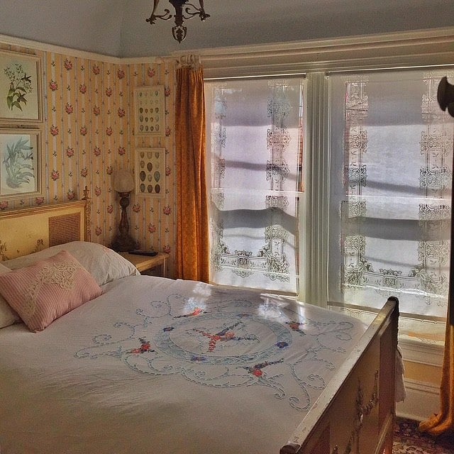 Sunny bedroom available