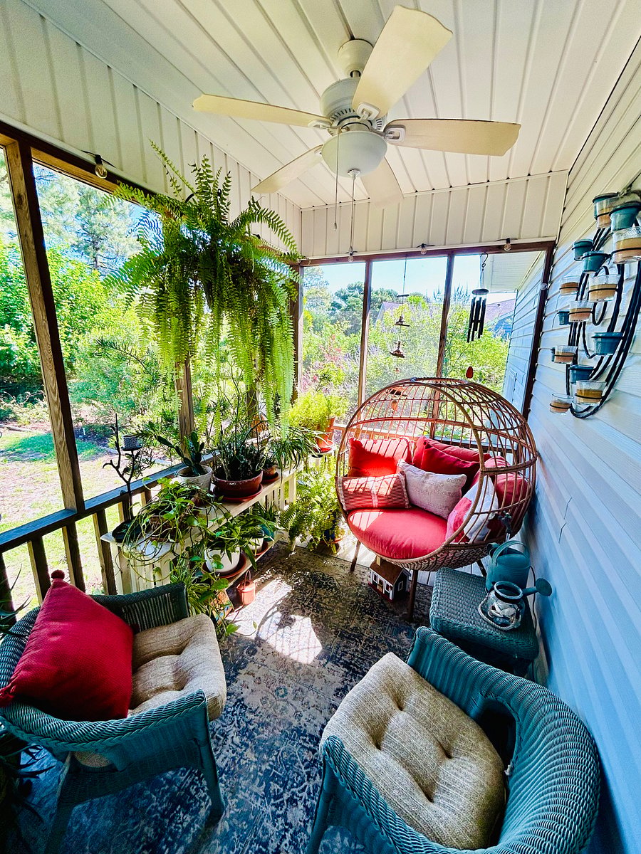 Screen porch for morning coffee