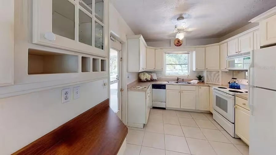 Furnished Finder property 971838_1 photo 11