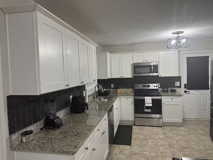 Furnished Finder property 971854_1 photo 3