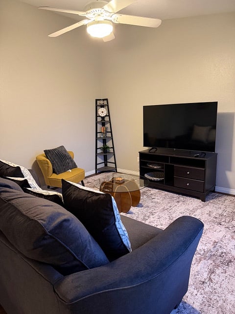 Furnished Finder property 971866_1 photo 3