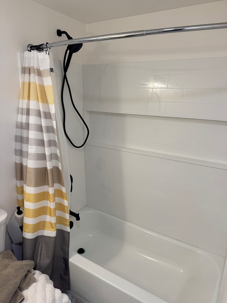 Furnished Finder property 972005_1 photo 3