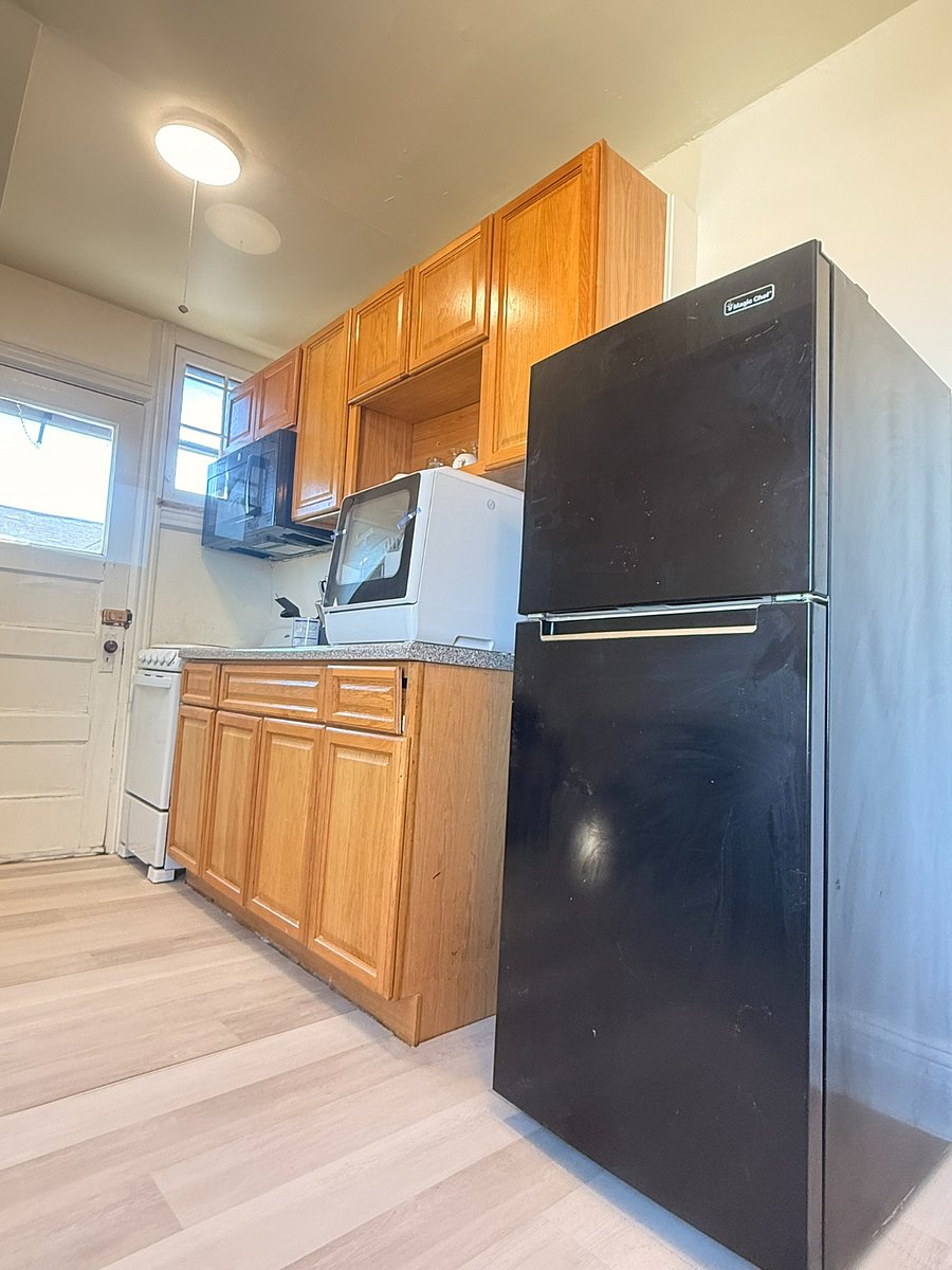 3rd floor Kitchen
