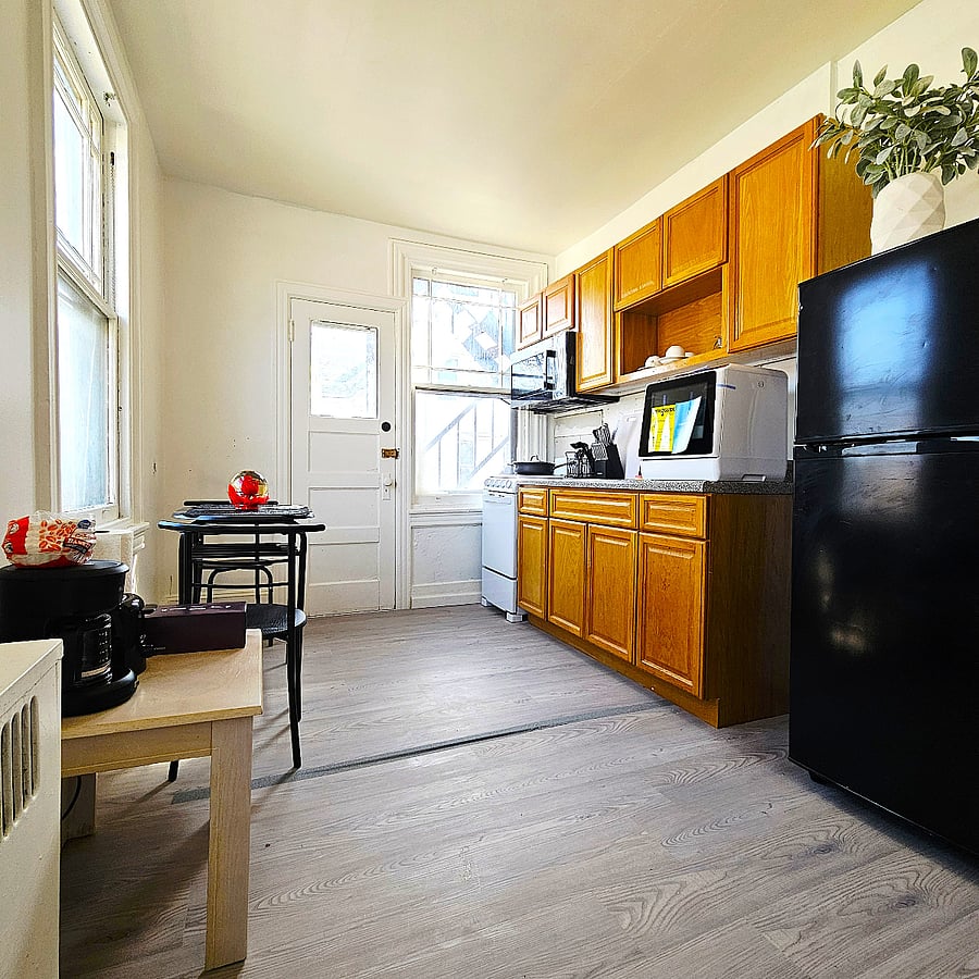 2nd floor kitchen