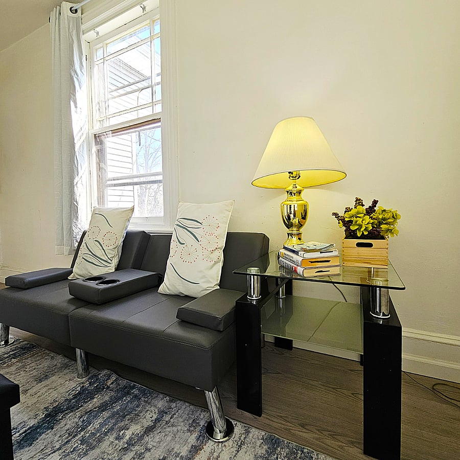 2nd floor living room