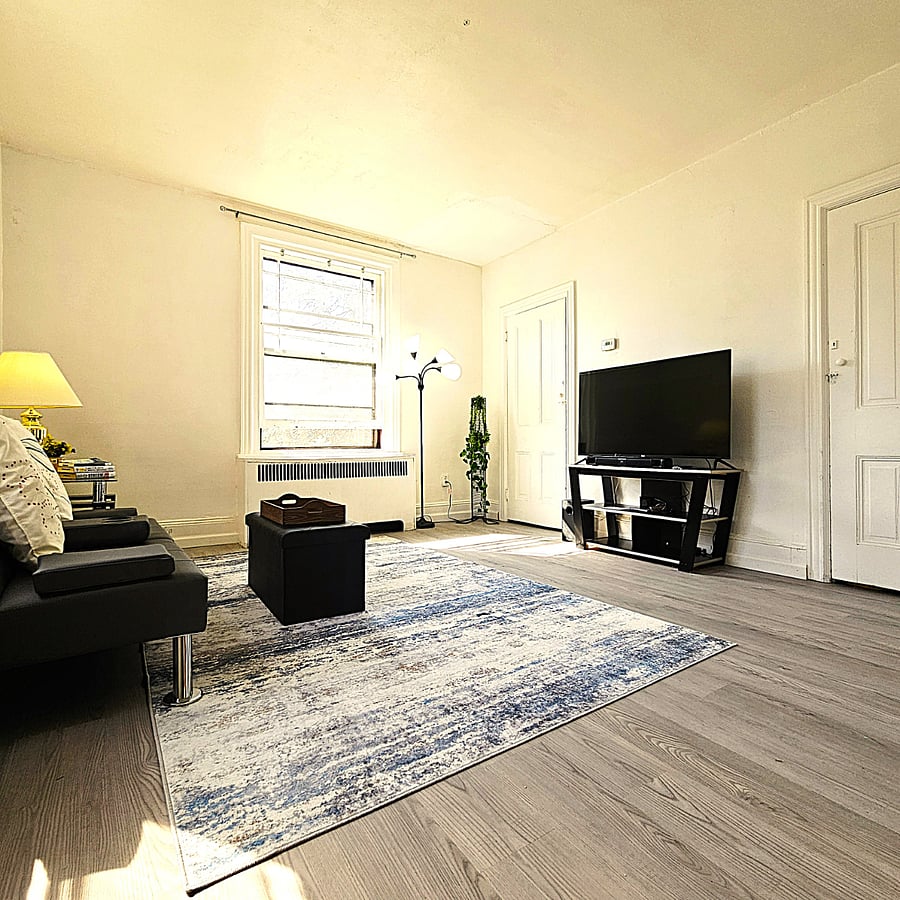 2nd floor living room