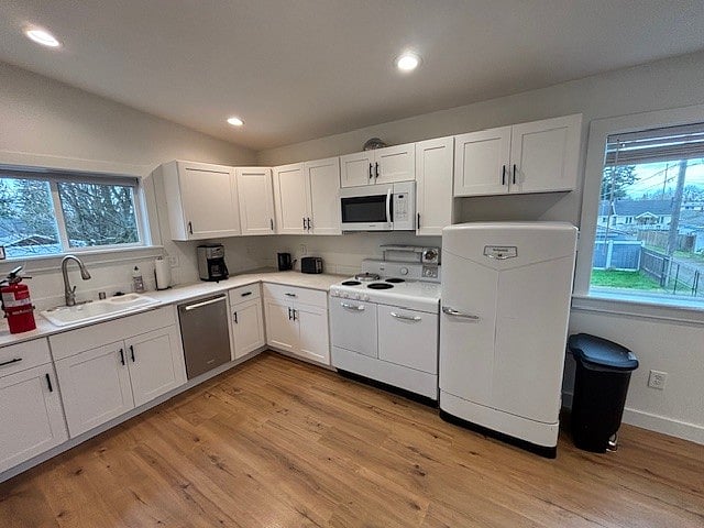 Furnished Finder property 972068_1 photo 5